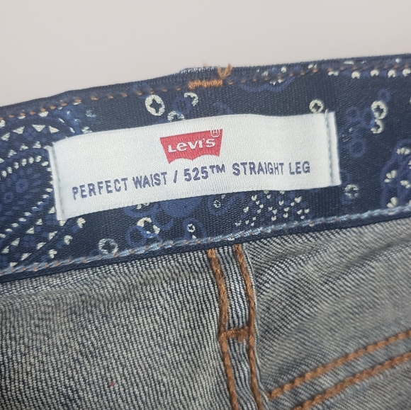 Levi's jeans, size 6 - Picture 4 of 5